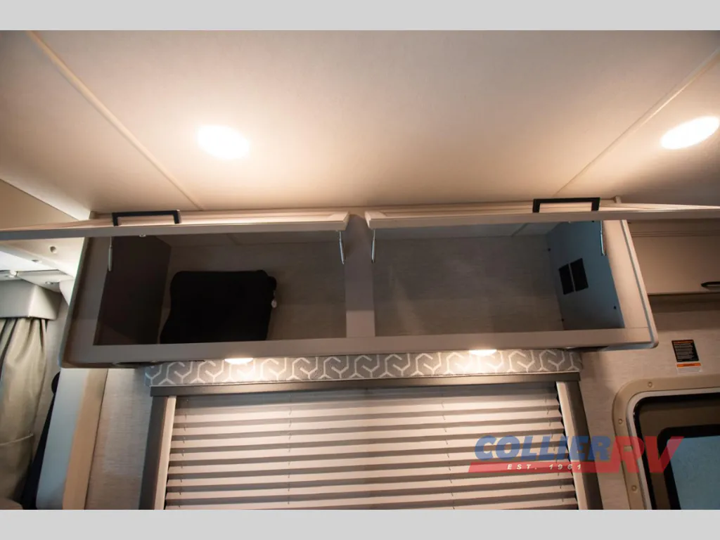 2024 Thor Motor Coach Freedom Traveler A32, Photos photo 13