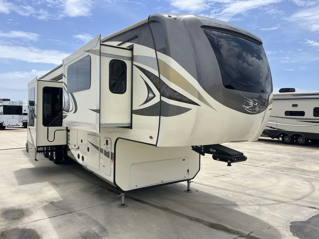 2019 Jayco North Point 385THWS - Photo 2
