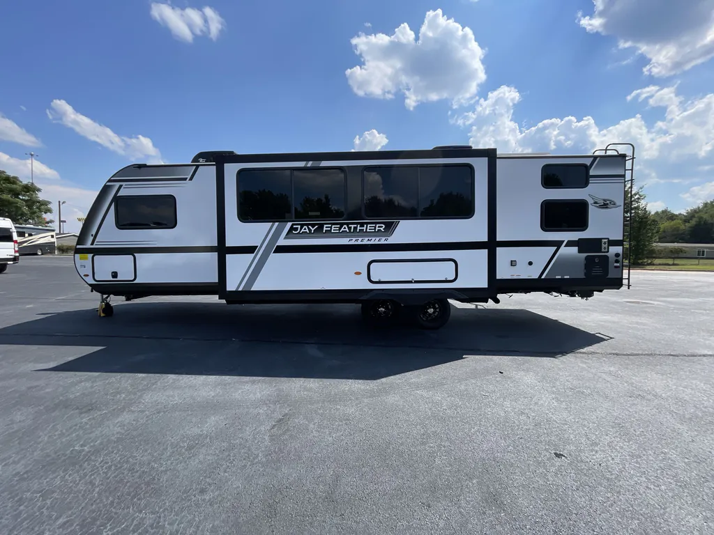 2027 Jayco Jay Feather 29BHB, Photos photo 6