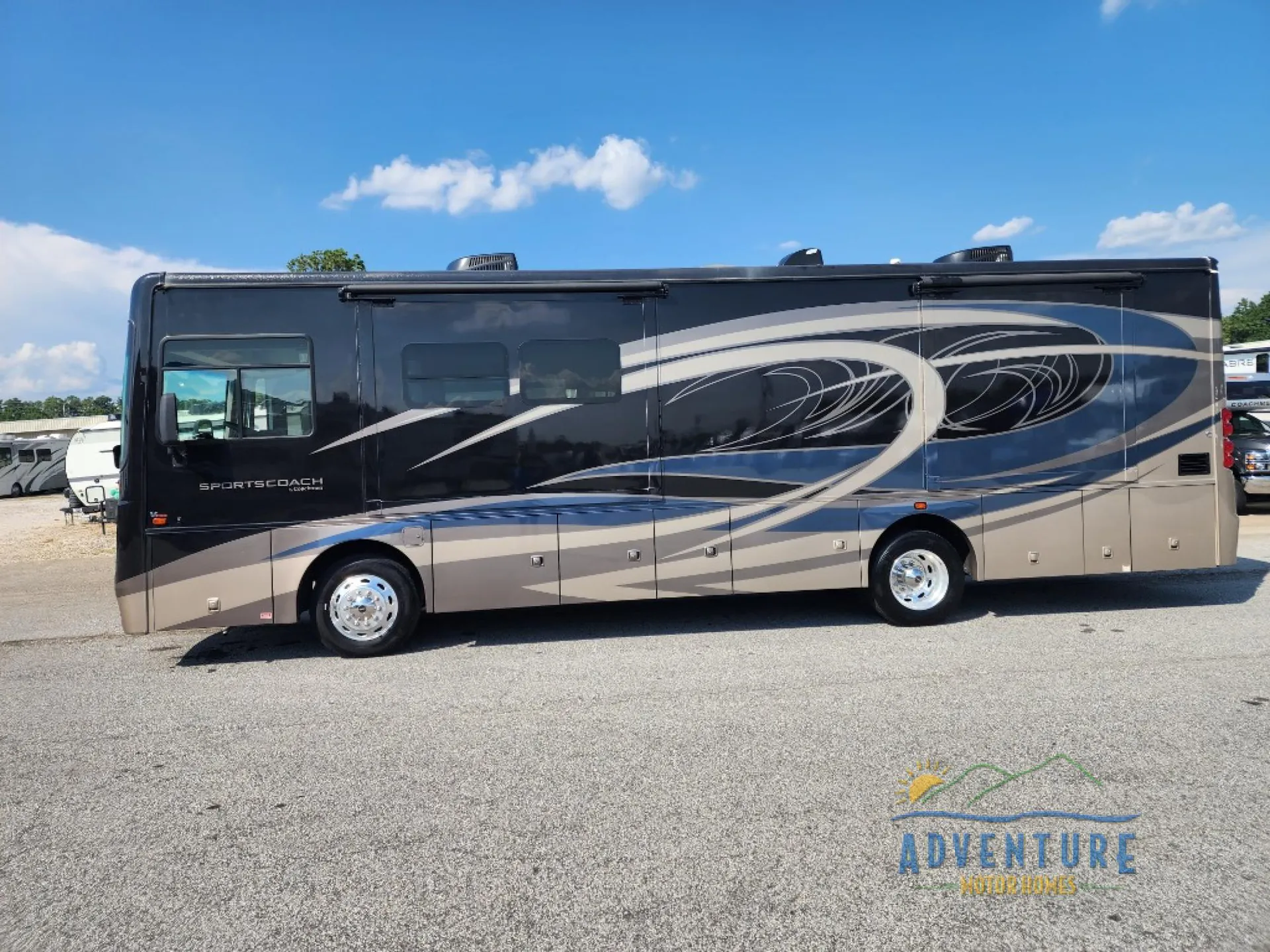 2022 Coachmen Sportscoach SRS 354QS - Photo 2