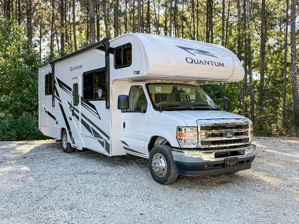 2026 Thor Motor Coach Quantum LZ28 - Photo 2