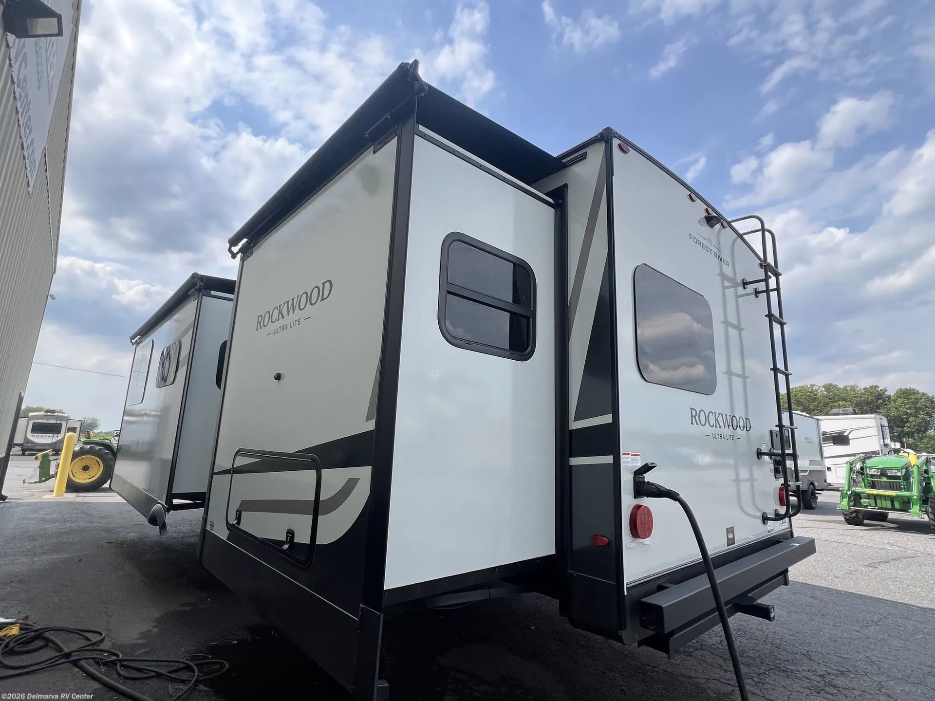 2027 Forest River Rockwood Ultra Lite 2608BS — Photo 6