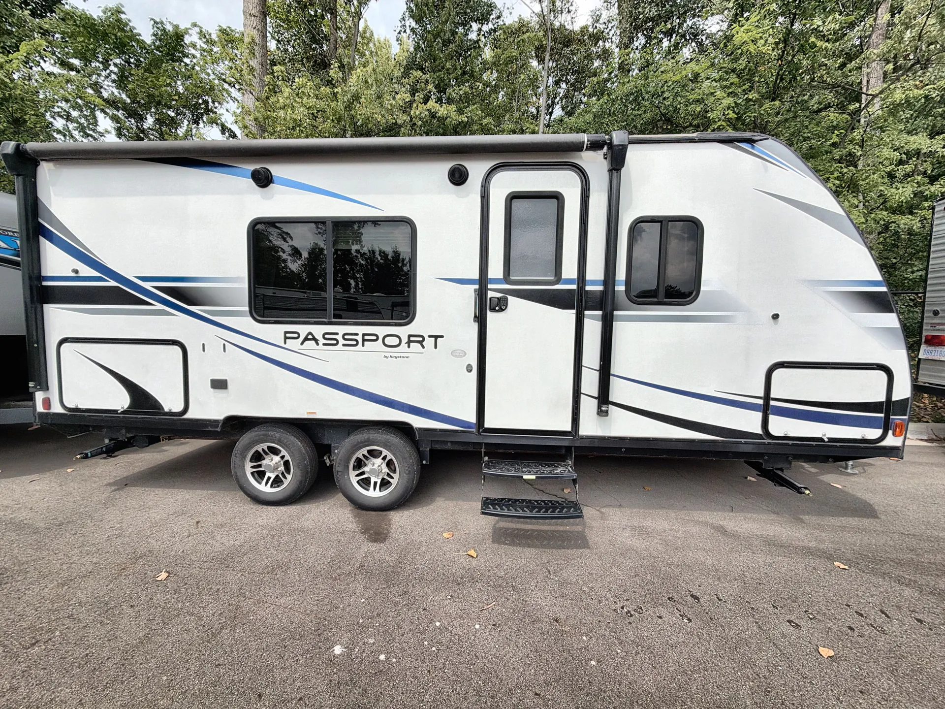 2019 Keystone Passport SL Series 197RB — campside
