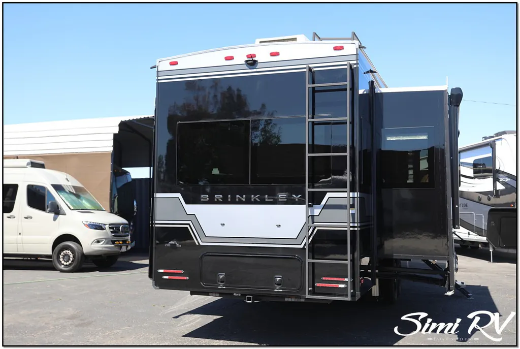 2026 Brinkley Model Z 3600, Photos photo 64