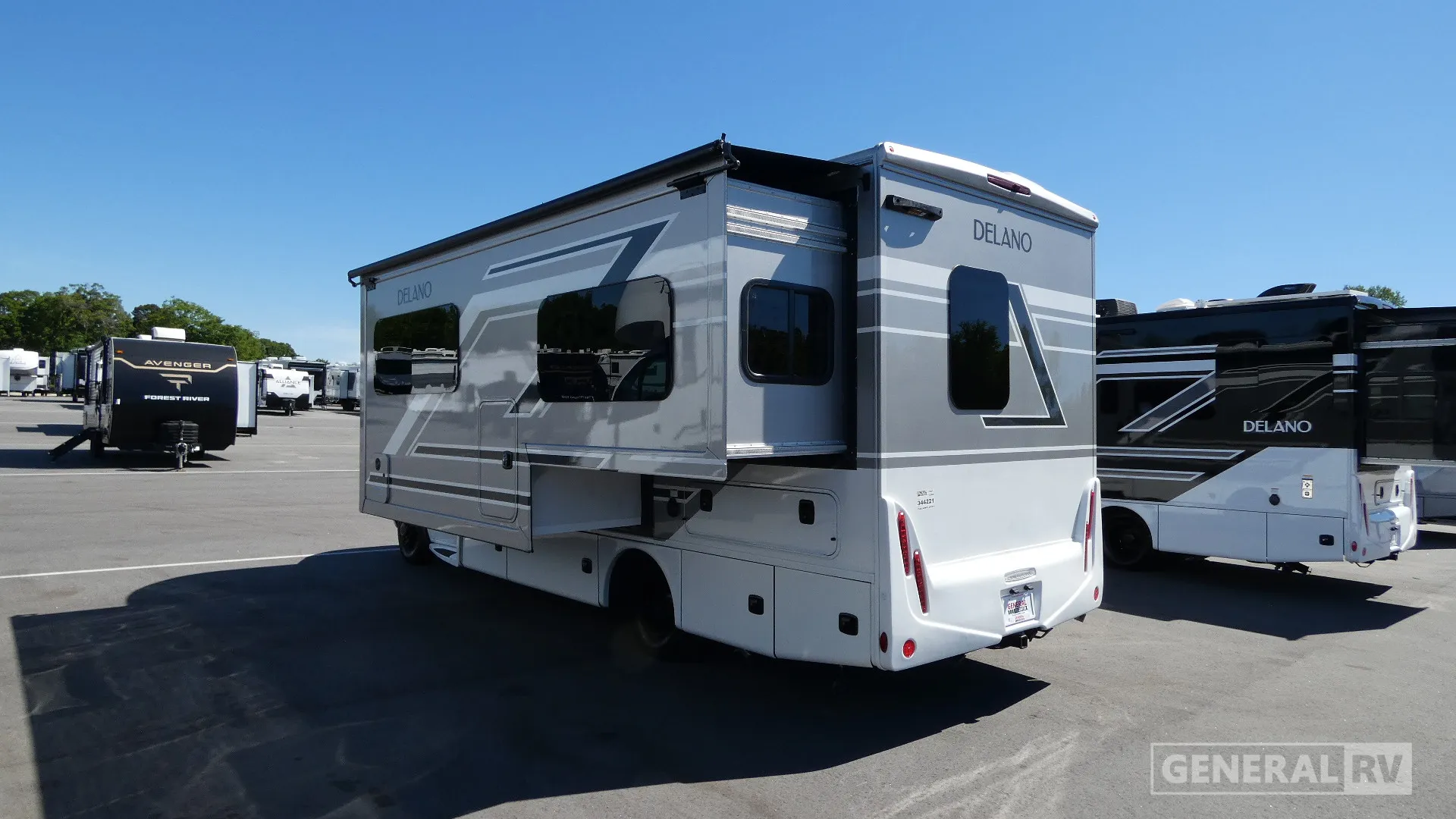 2027 Thor Motor Coach Delano 24TT - Photo 4