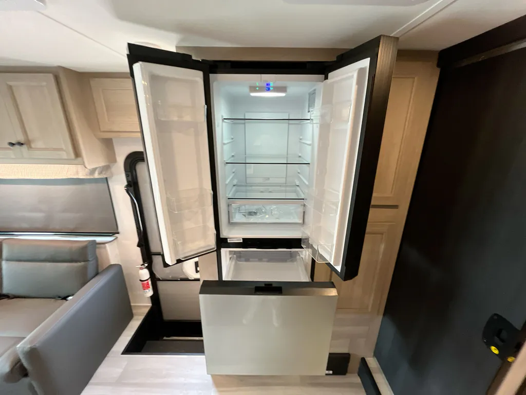 2026 Forest River Sunseeker 3050S, Photos photo 9