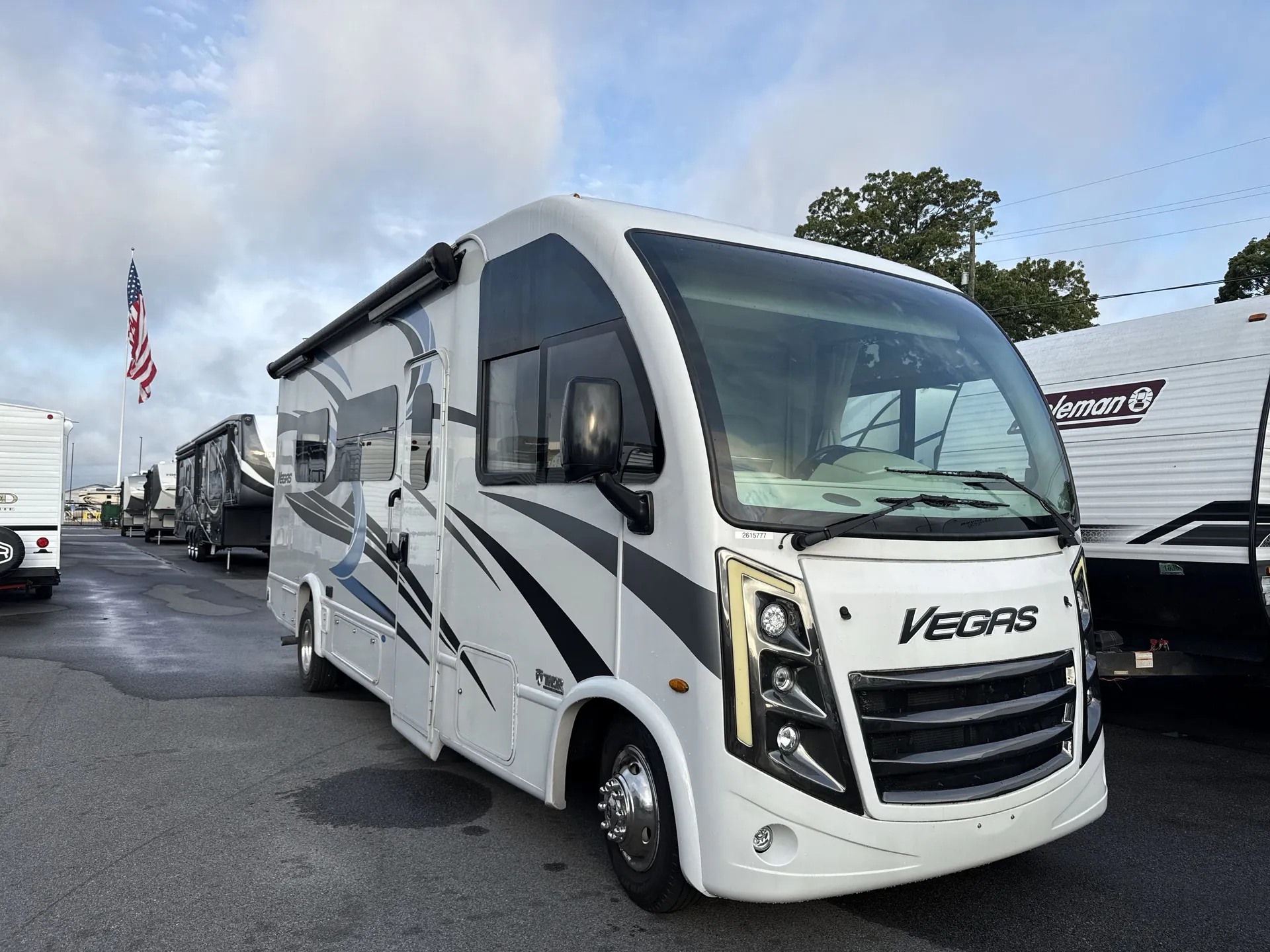 2023 Thor Motor Coach Vegas 24.3