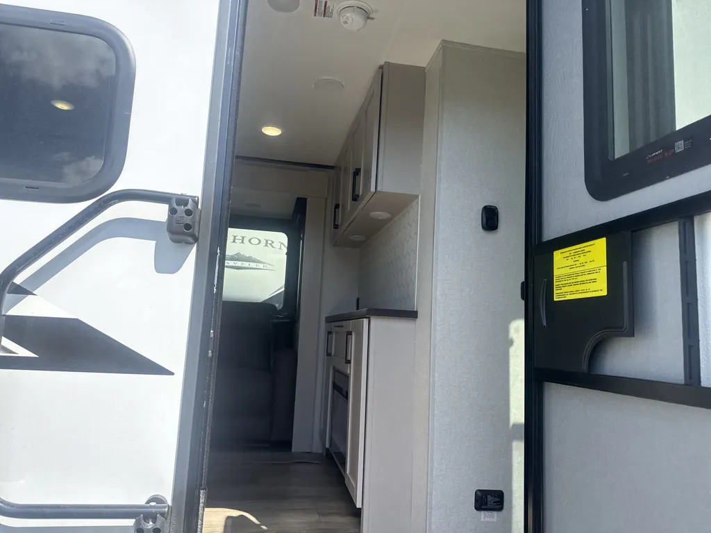 2026 Jayco Jay Feather 29QBH, Photos photo 4