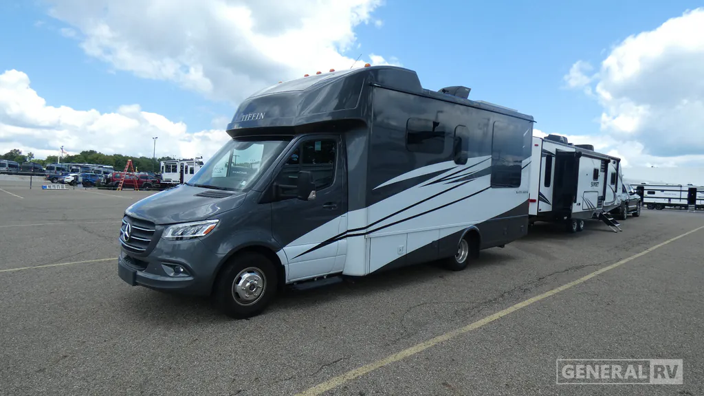 2024 Tiffin Wayfarer 25 RLW, Photos photo 5