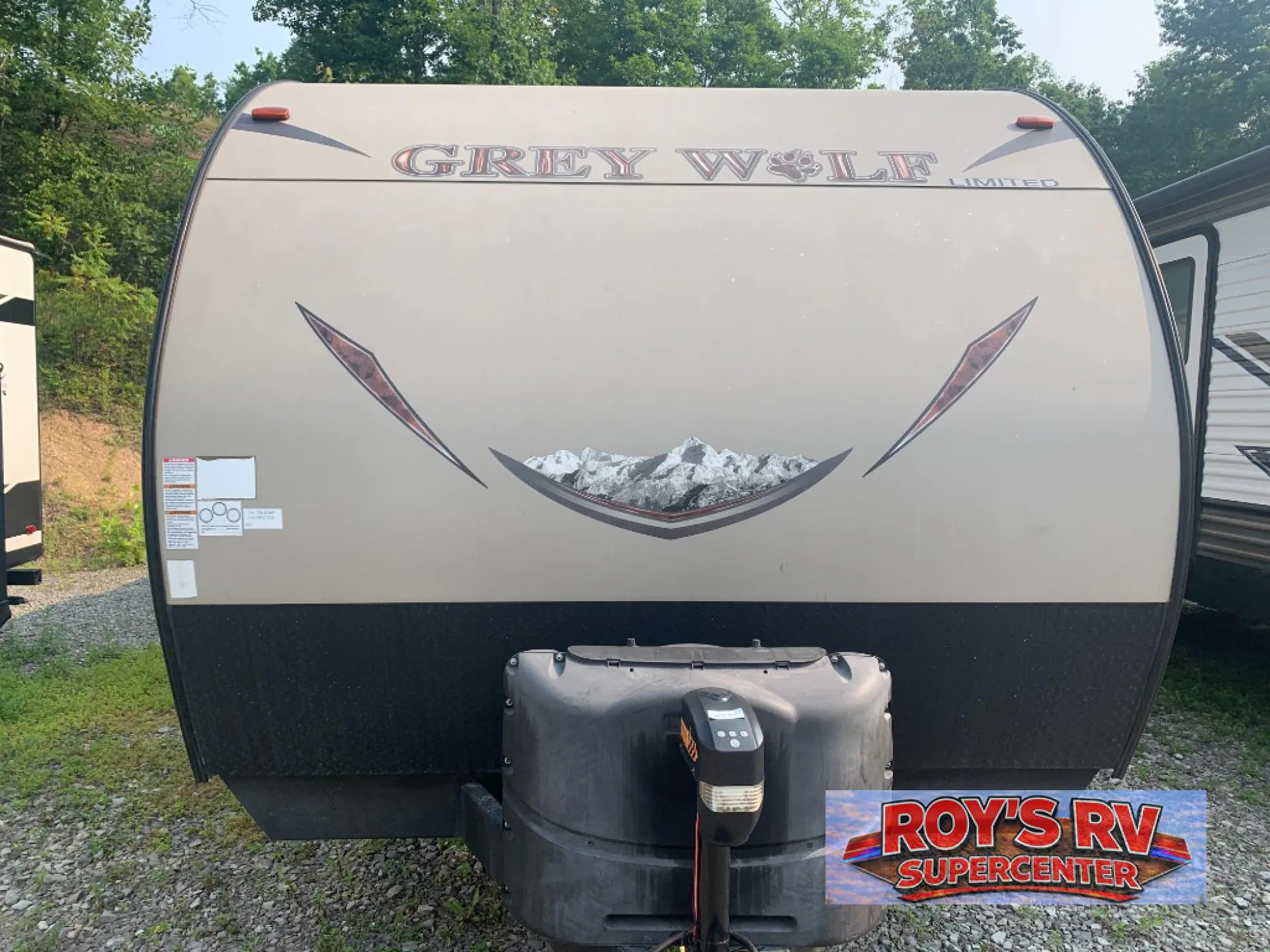 2016 Forest River Cherokee Grey Wolf 26RR dealer photo 1 from Roy's RV Supercenter