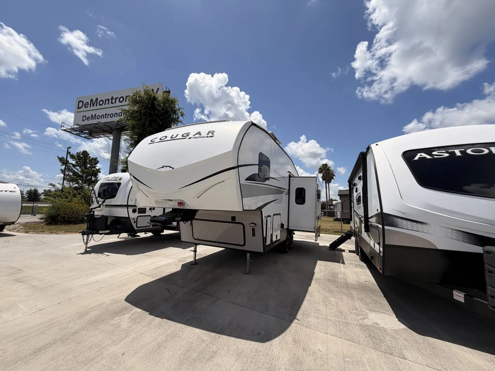2023 Keystone Rv COUGAR SPORT SERIES M-2100 RK - Main photo