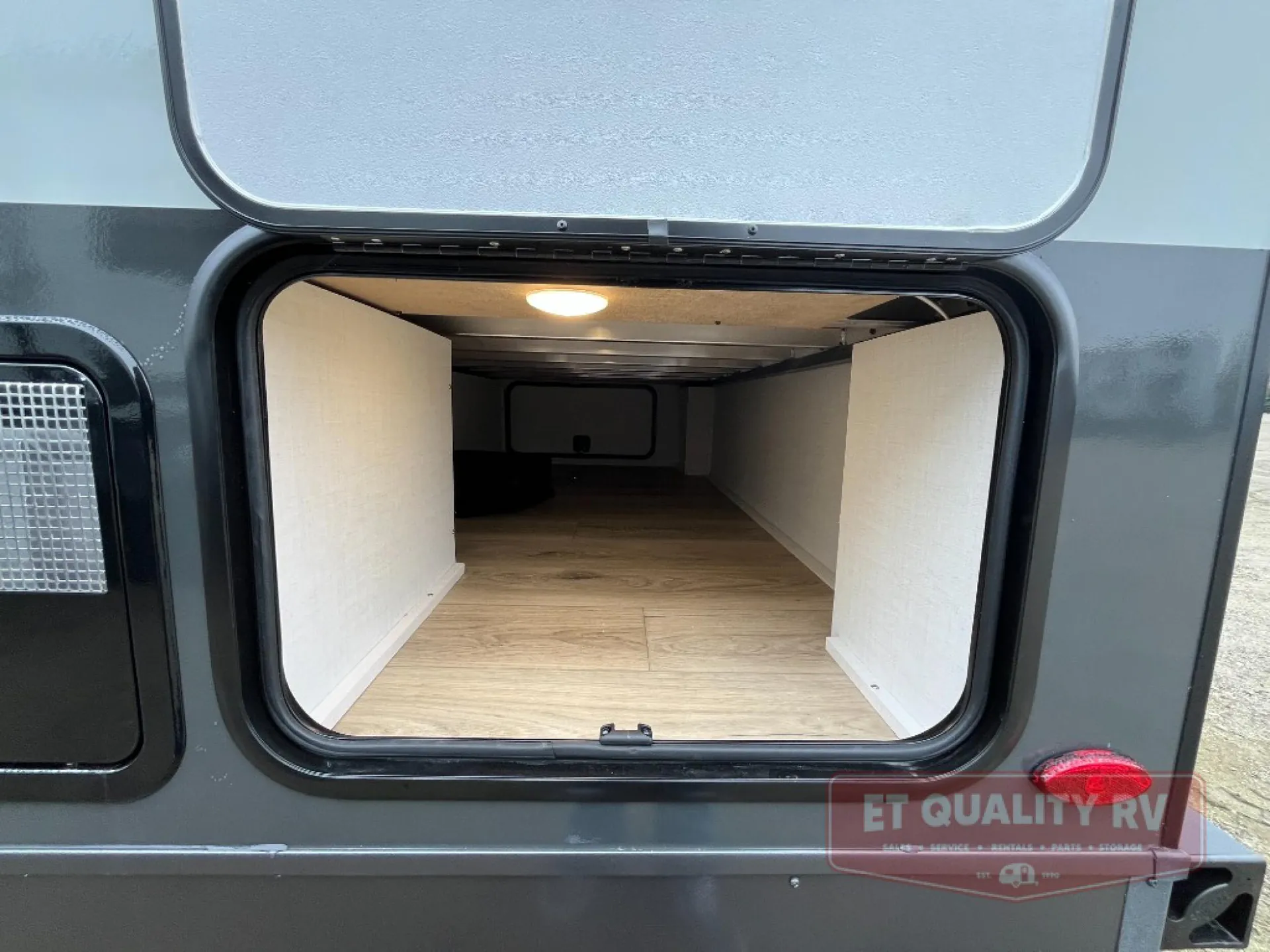 2026 Forest River Rockwood Mini Lite 2506FK — Photo 6