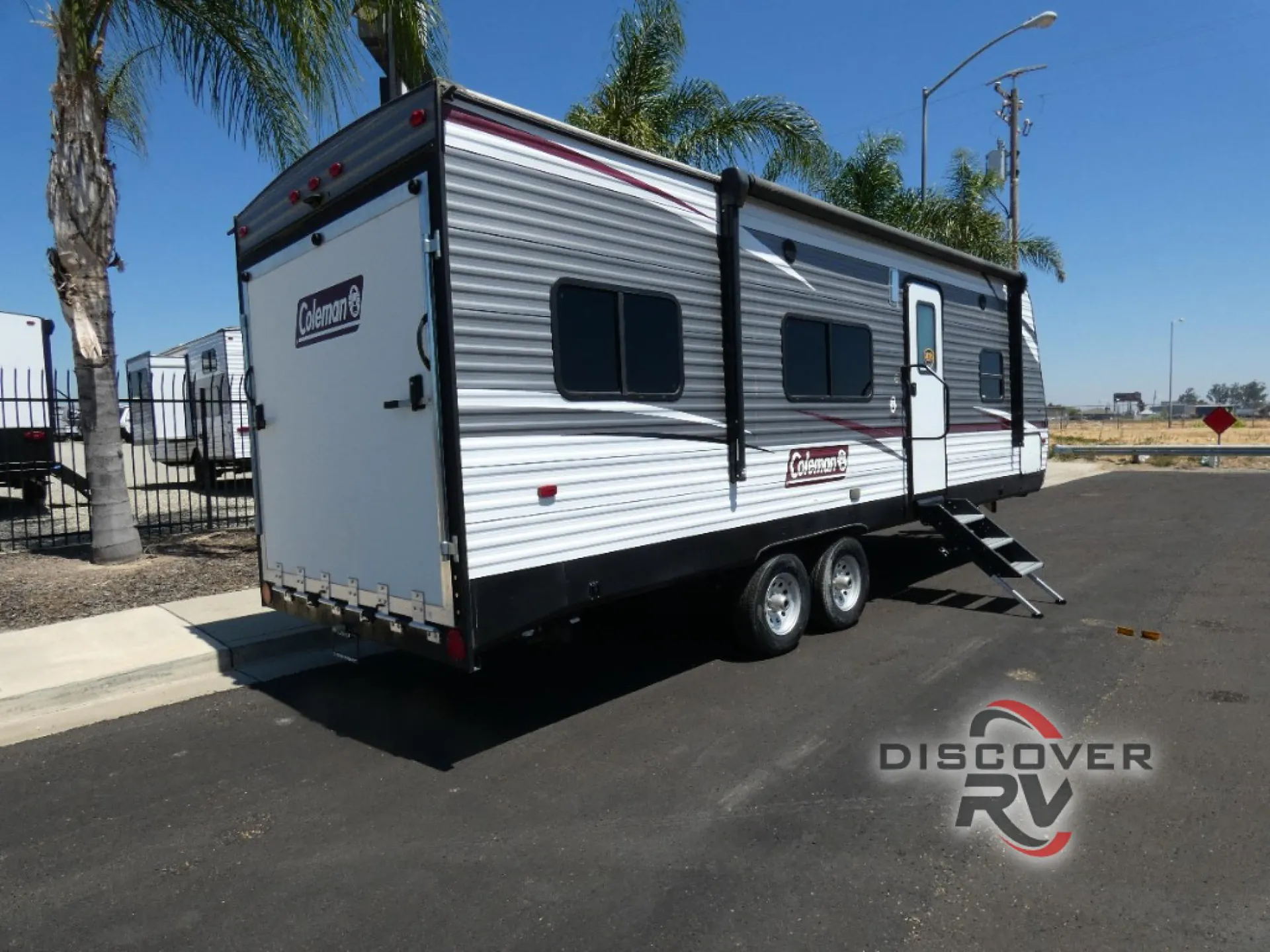 2019 Dutchmen Coleman Lantern Series 250TQ - Photo 4