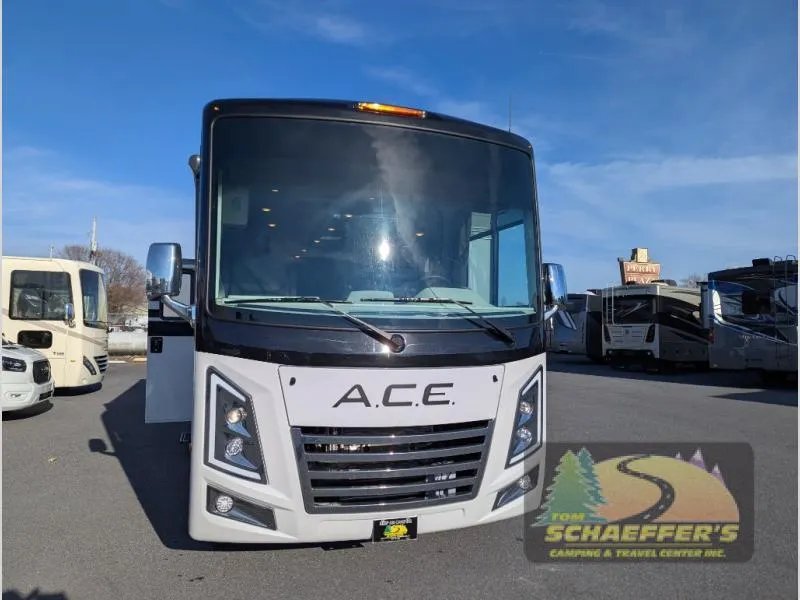 2026 Thor Motor Coach ACE 32B - Photo 2