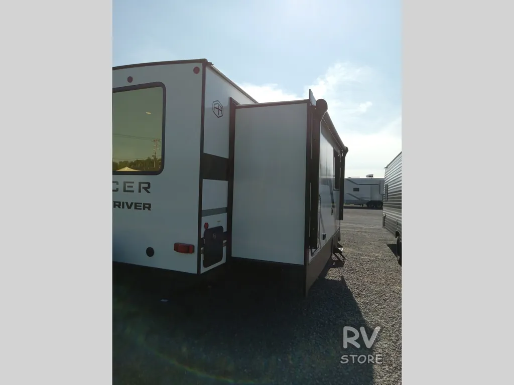 2027 Forest River Tracer 286RL, Photos photo 7