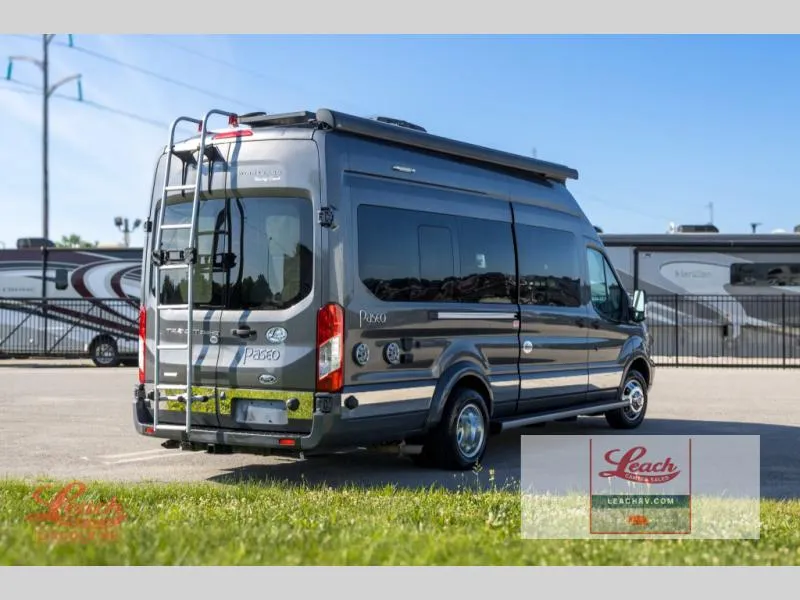 2018 Winnebago Paseo 48P - Photo 4