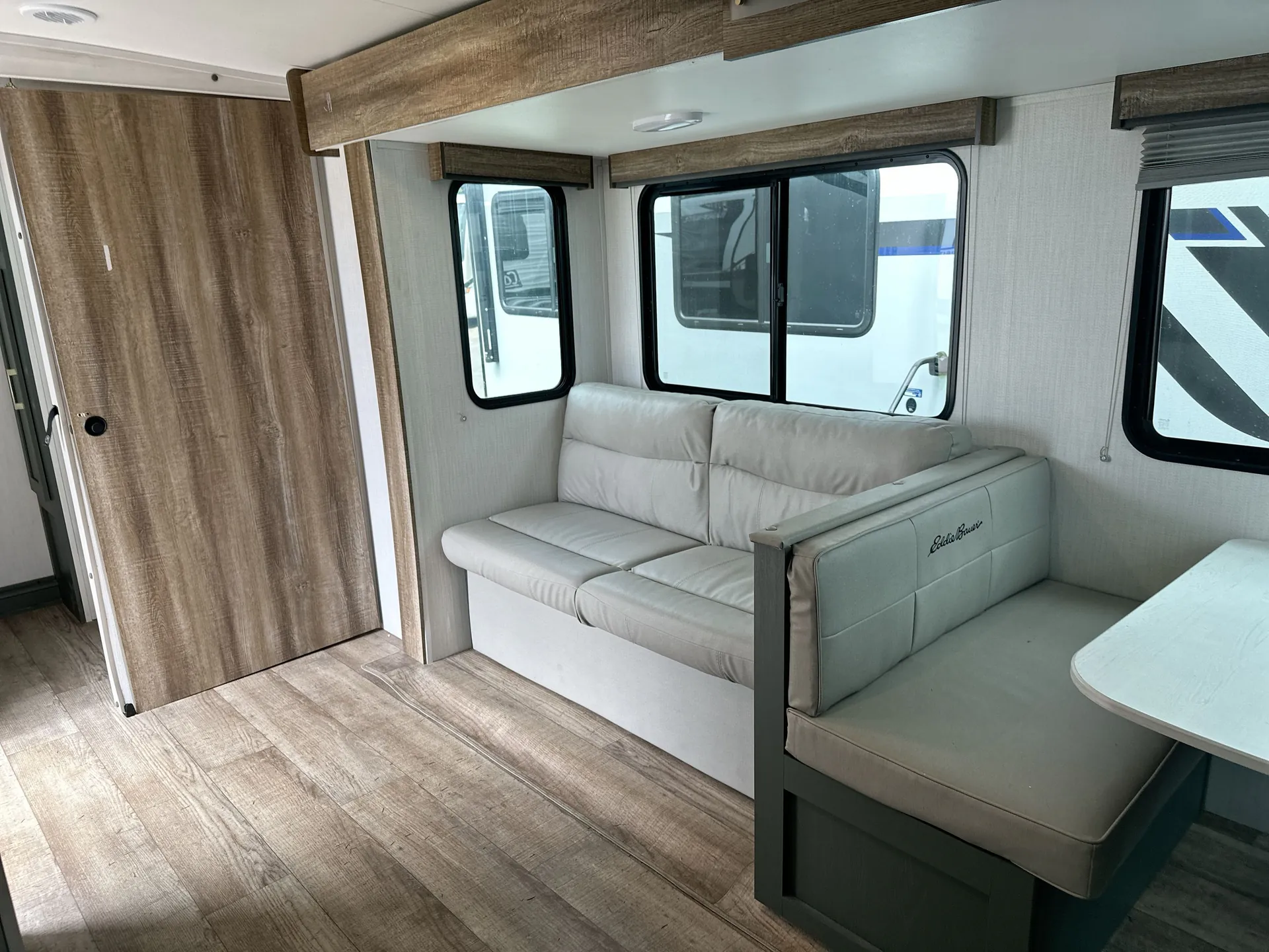 2025 Heartland Eddie Bauer 260RB — living area main