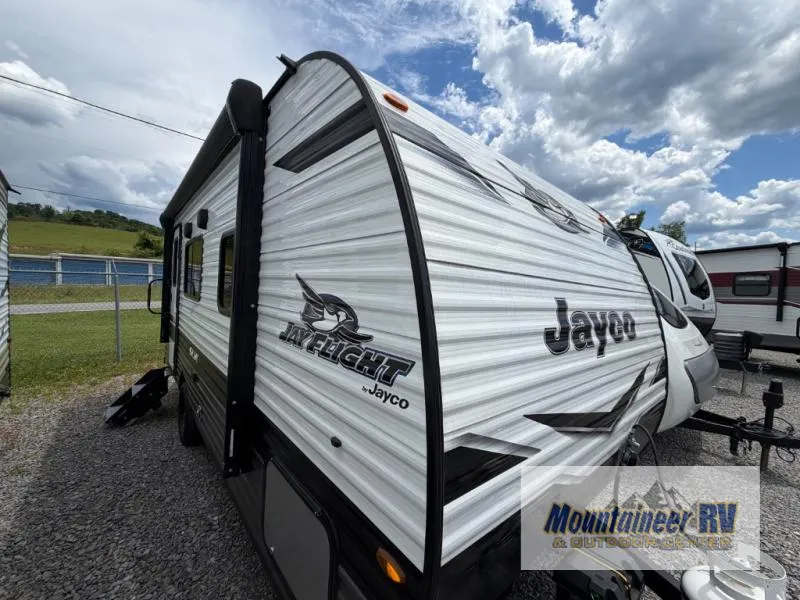 2024 Jayco Jay Flight SLX 195RB - Photo 3