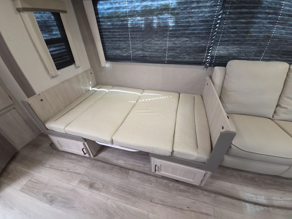 2026 Coachmen Catalina Legacy Edition 243RBS, Photos photo 47