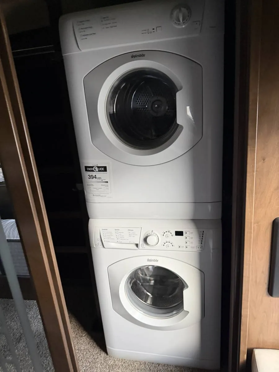 2019 Forest River Cedar Creek Champagne Edition 38EL, Photos photo 26