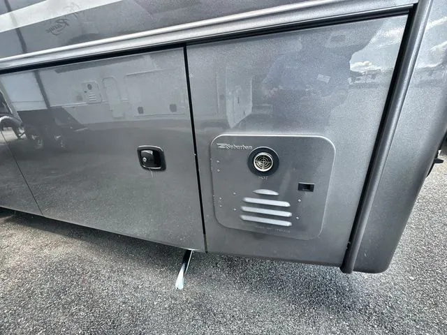 2027 Entegra Coach Accolade 37K, Photos photo 10