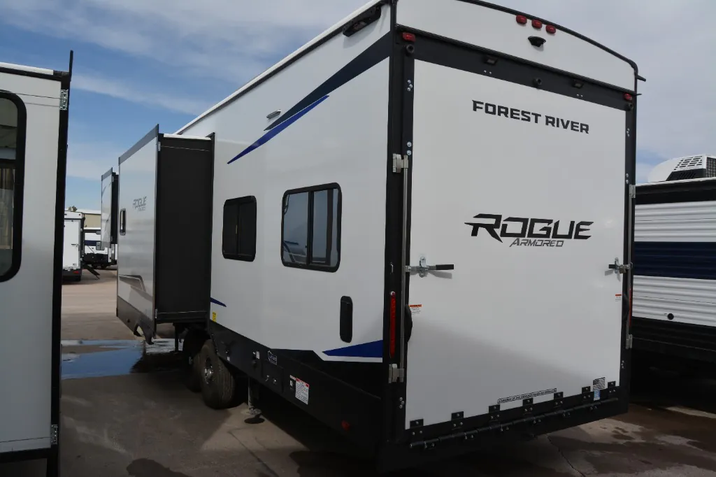 2025 Forest River Vengeance Rogue Armored 341GS11, Photos photo 3