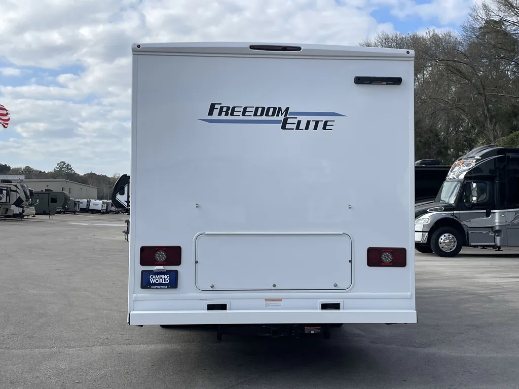 2026 Thor Motor Coach Freedom Elite 28HZ, Photos photo 7