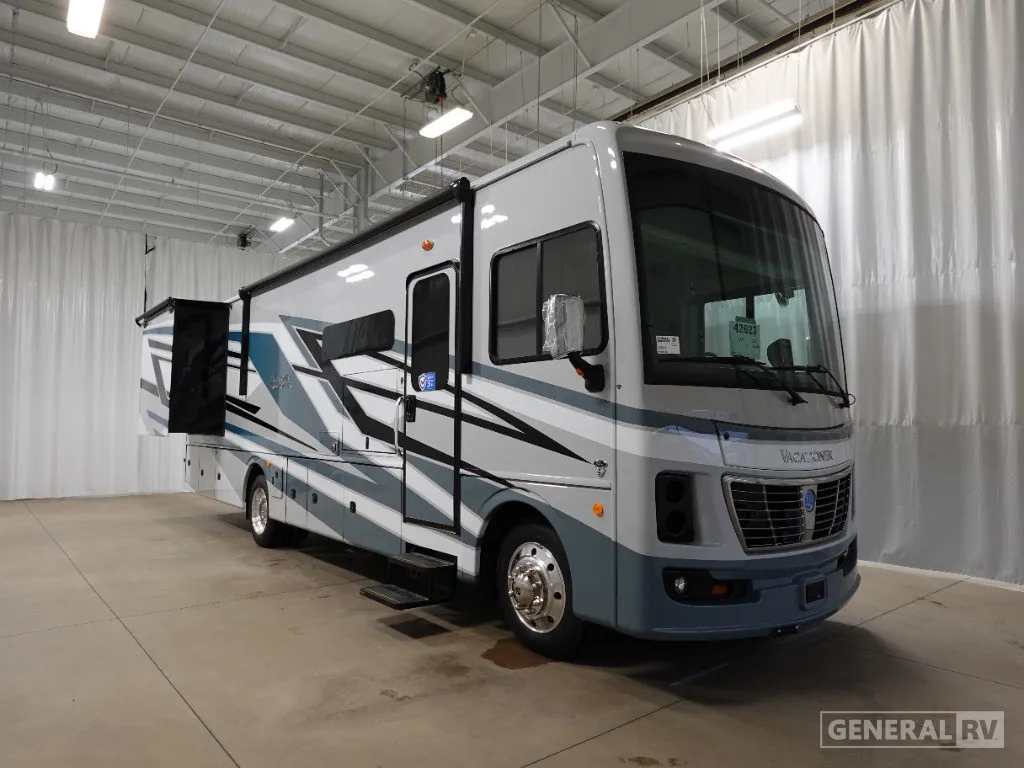 2026 Holiday Rambler Vacationer 33C - Photo 2