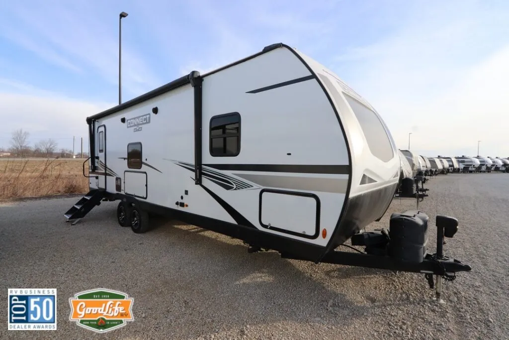 2022 KZ Connect 261RKK - Photo 2