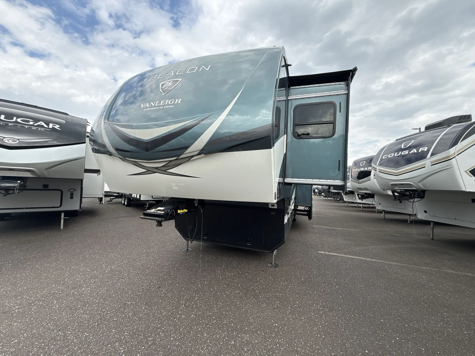 2021 Vanleigh Beacon 42RDB - Photo 2