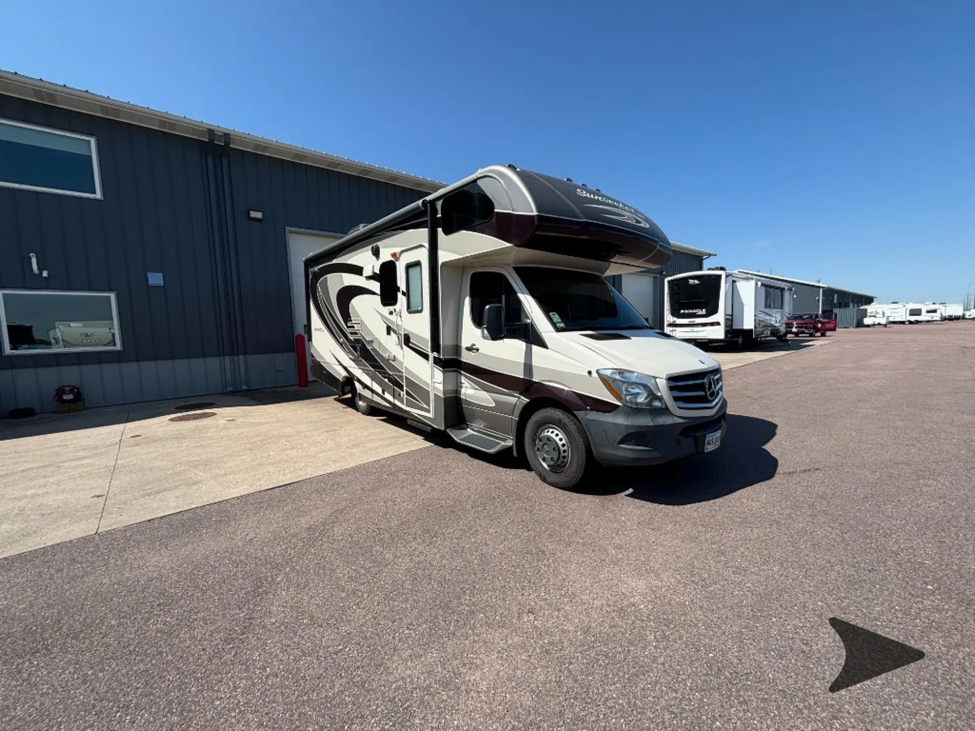 2015 Forest River Sunseeker MBS 2400W - Photo 2