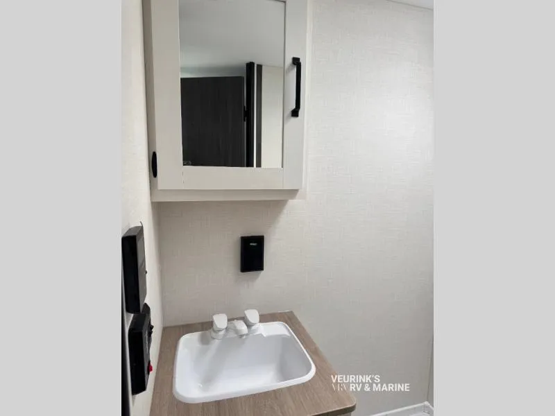 2027 Venture RV Sienna Lite 170BH - Photo 4