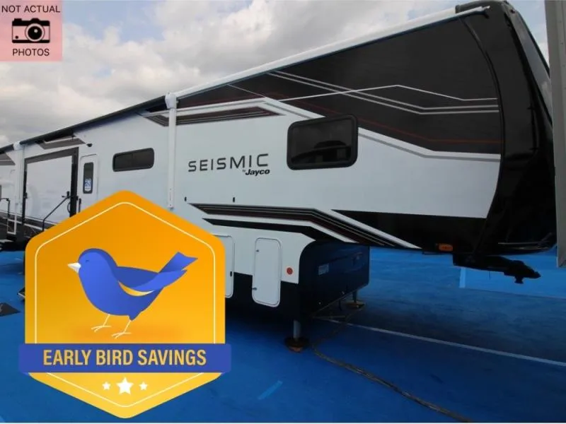 2026 Jayco Seismic 413 - Photo 2