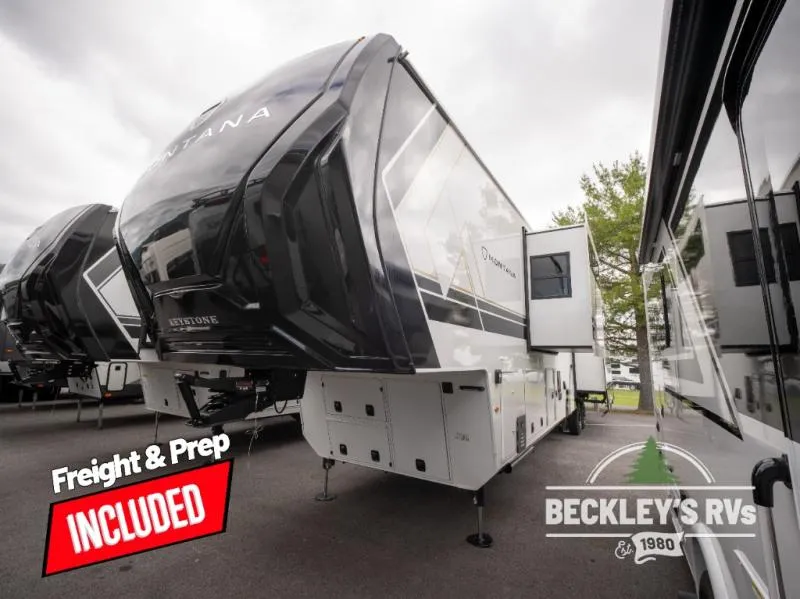 2026 Keystone Montana 3900RK - Photo 4