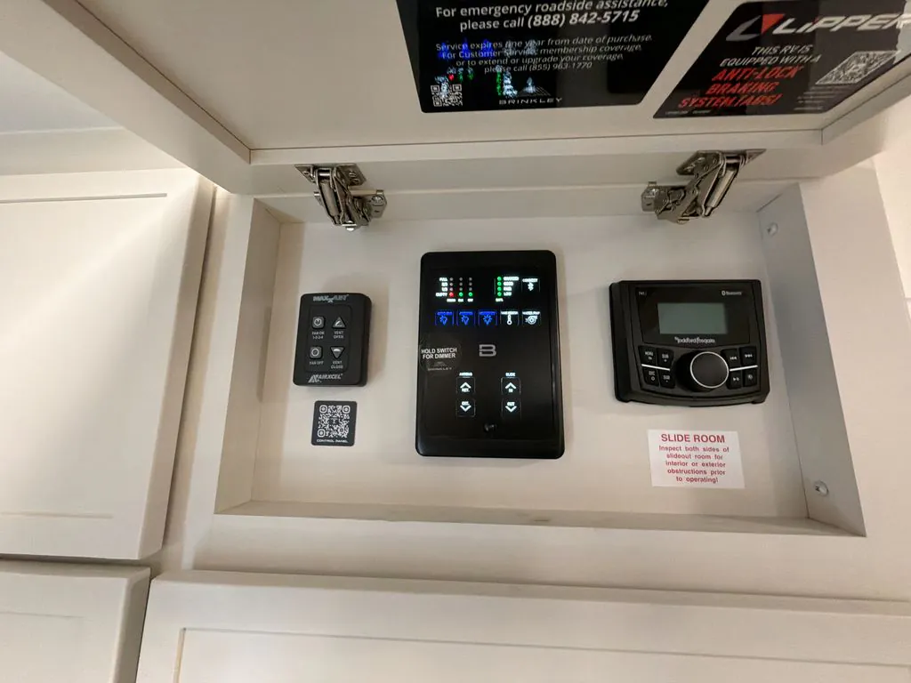 2026 Brinkley Model I 235, Photos photo 13