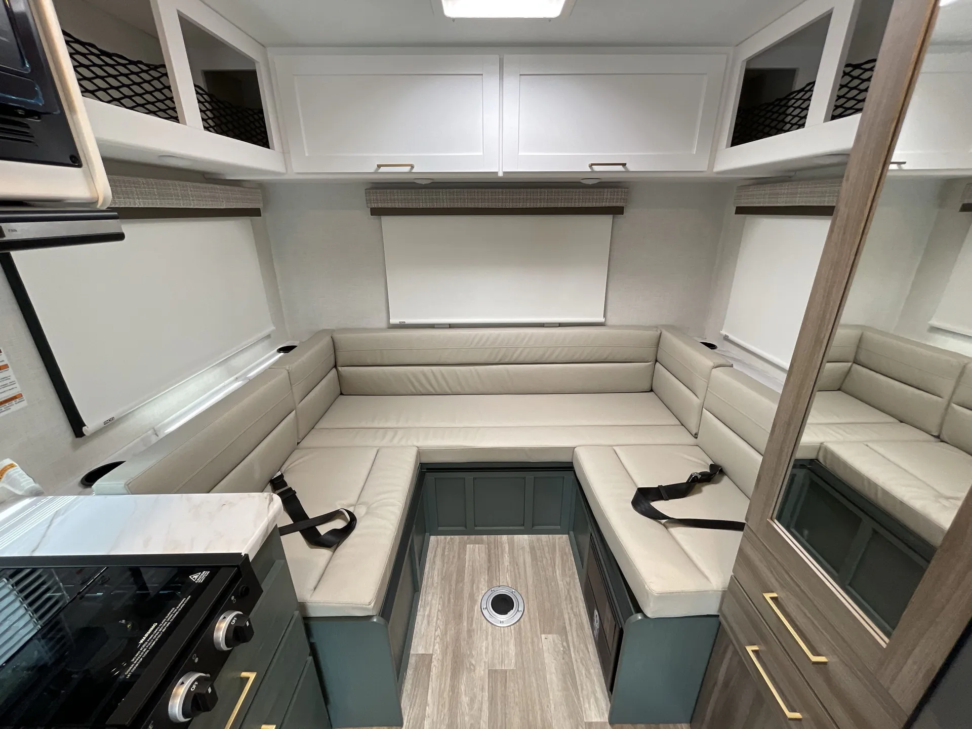 2026 Thor Motor Coach Freedom Eddie Bauer 19ED — living area main