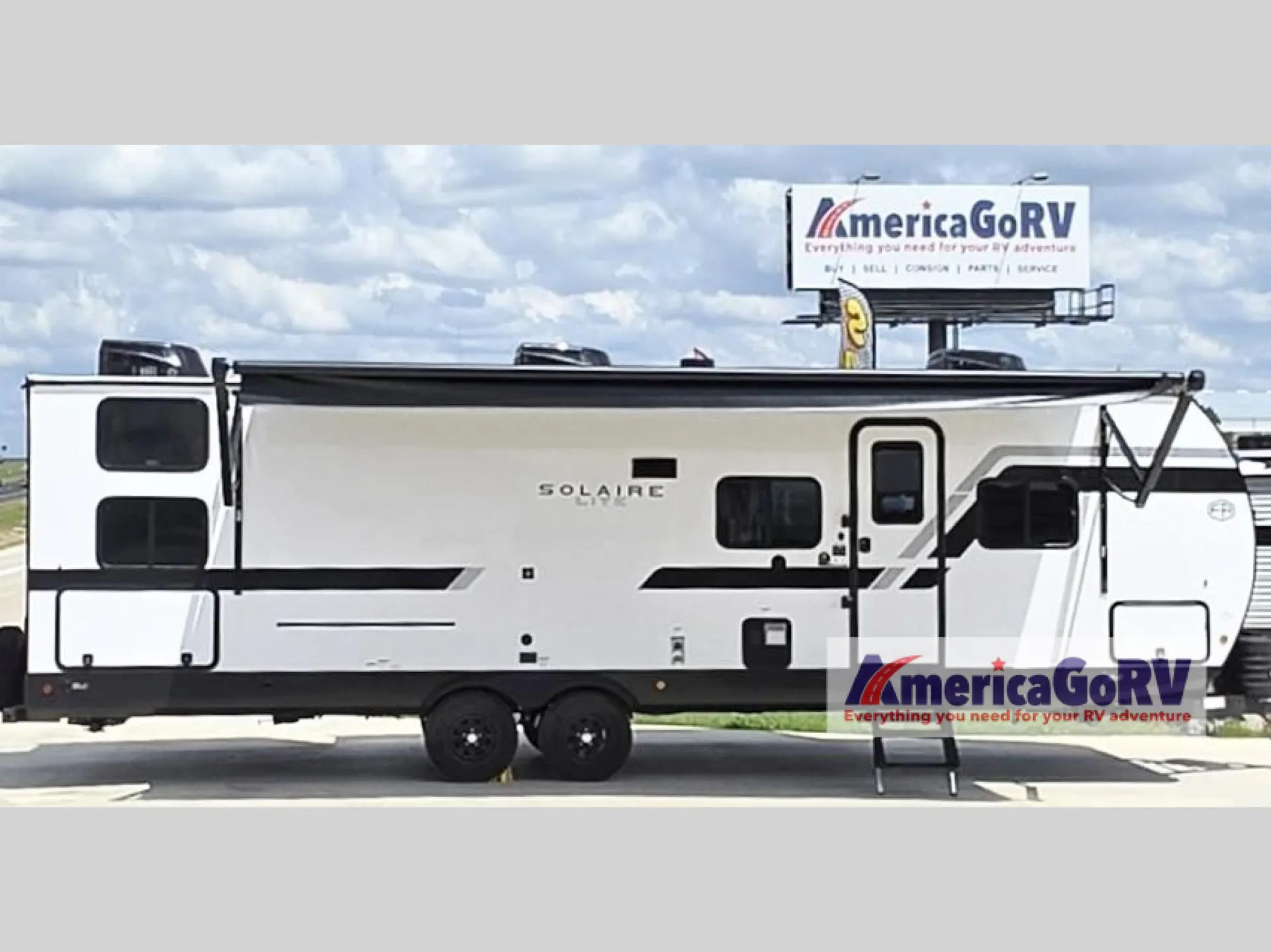 2026 Forest River Solaire Lite 302BHS dealer photo 2 from America Go RV
