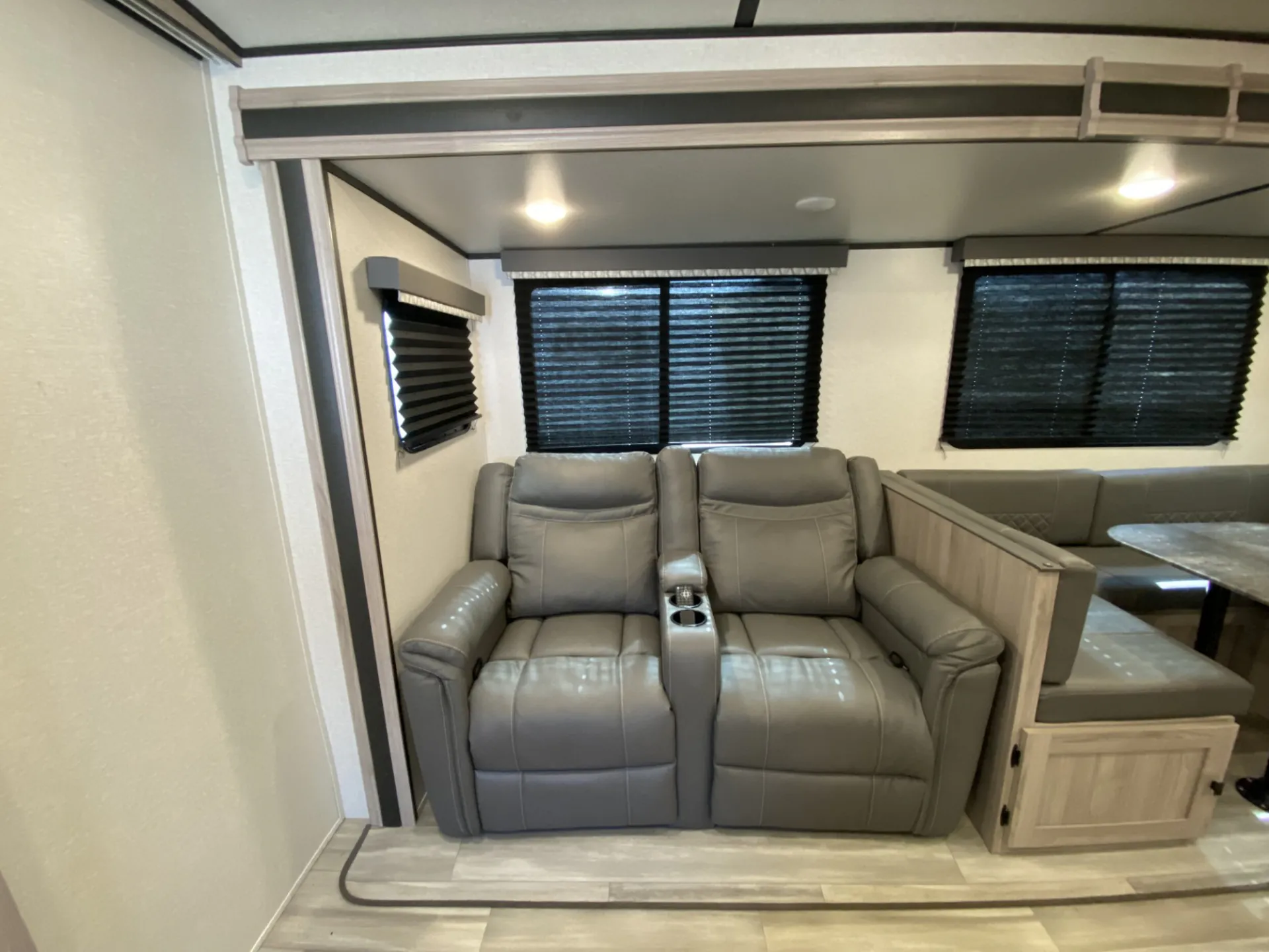 2024 Coachmen Northern Spirit 2557RB - Photo 4