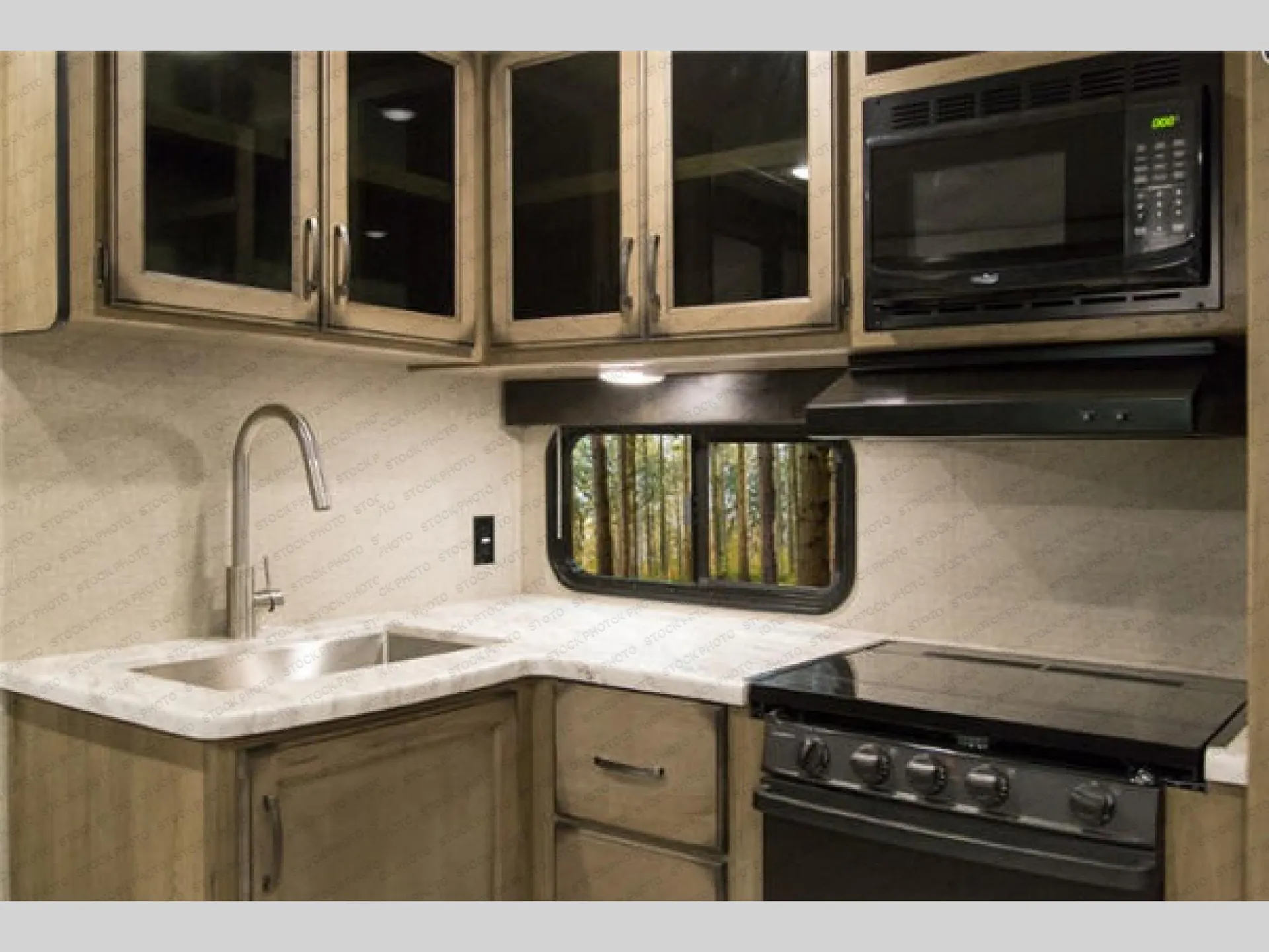 2019 Grand Design Transcend 26RLS - Photo 4