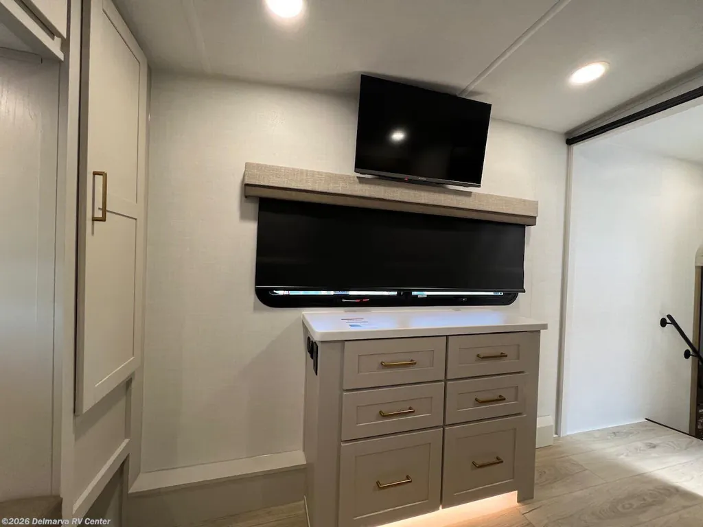 2027 Forest River Rockwood Signature 403SDB, Photos photo 29
