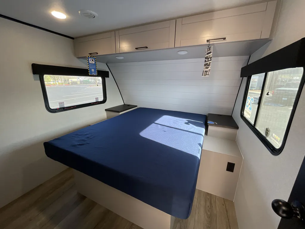 2026 Jayco Jay Feather 32QBH, Photos photo 15