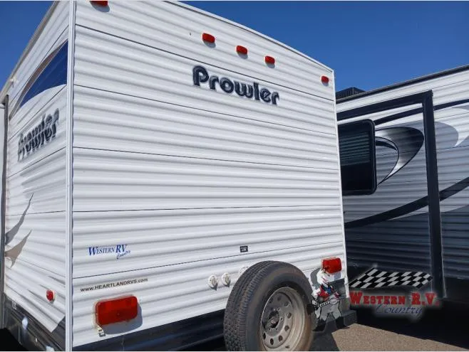 2012 Heartland Prowler 27P BHS - Photo 4