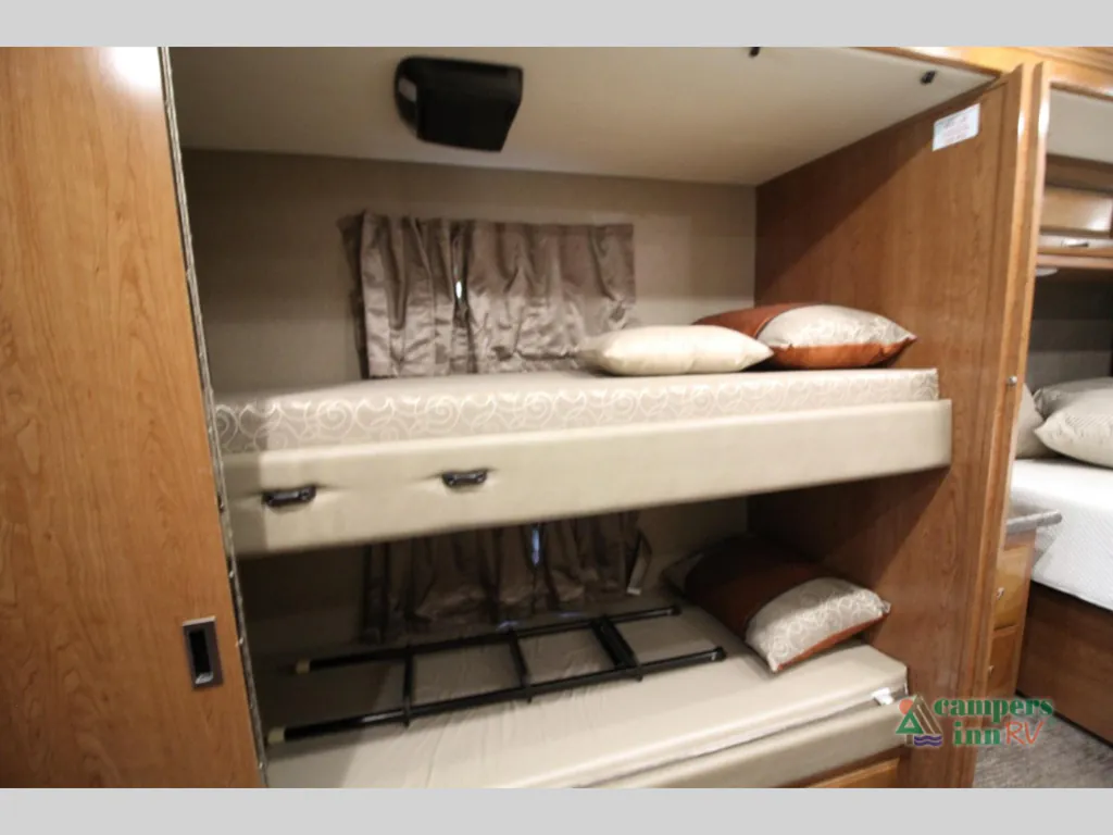 2018 Fleetwood Pace Arrow LXE 38B, Photos photo 61