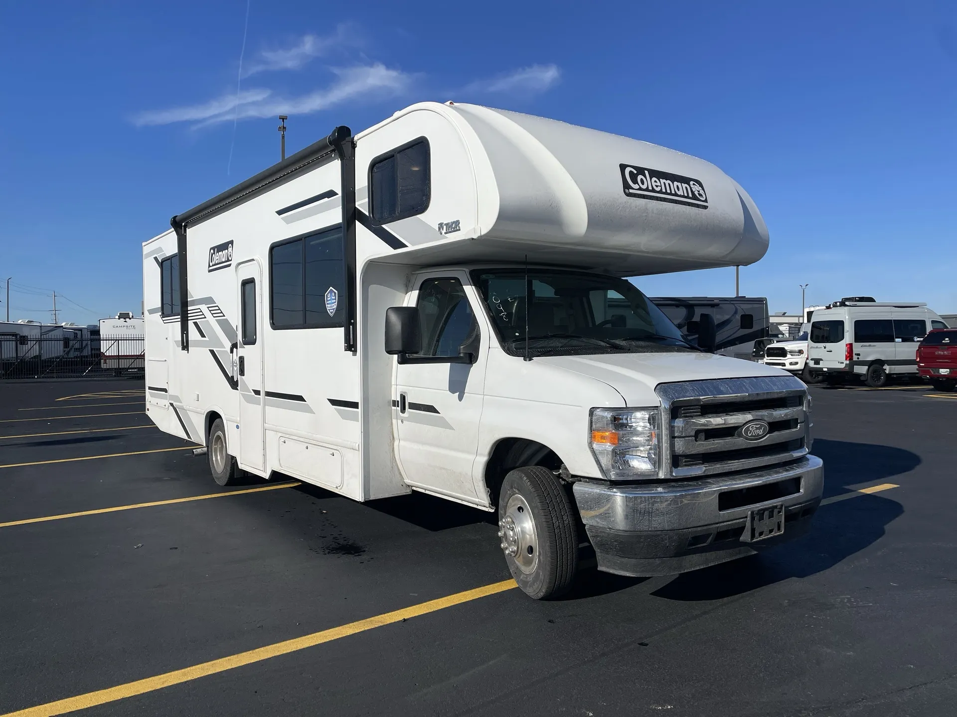 2026 Thor Motor Coach Coleman 28EZ - Photo 2