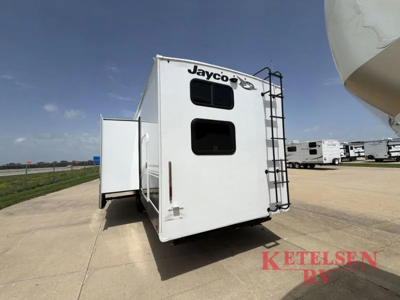 2025 Jayco Eagle 31QCD - Photo 3