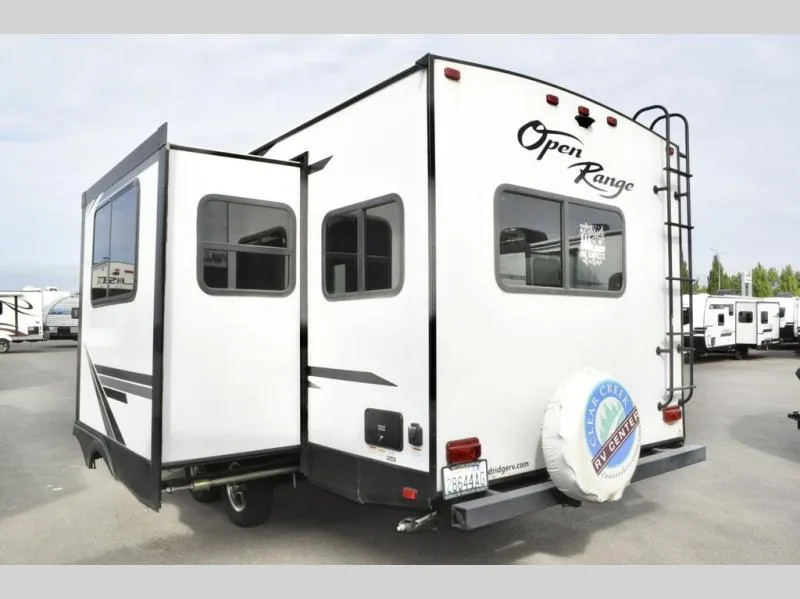 2021 Highland Ridge Range Lite 242RL - Photo 4