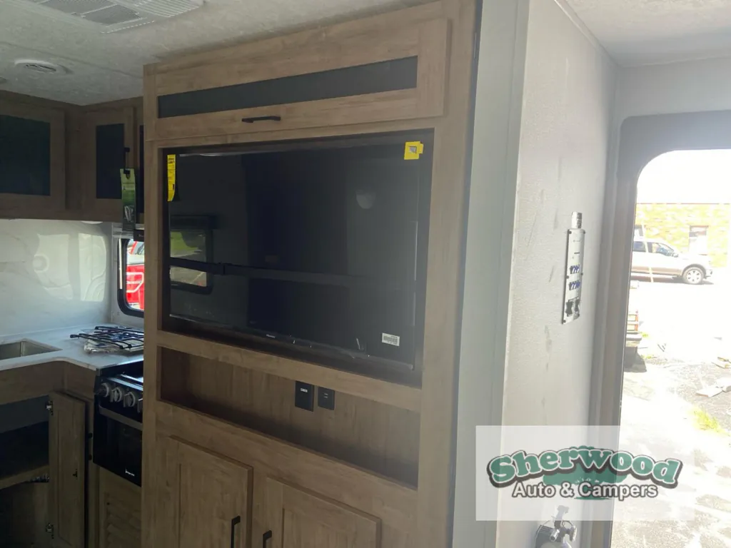 2024 Coachmen Freedom Express Ultra Lite 258BHS, Photos photo 11