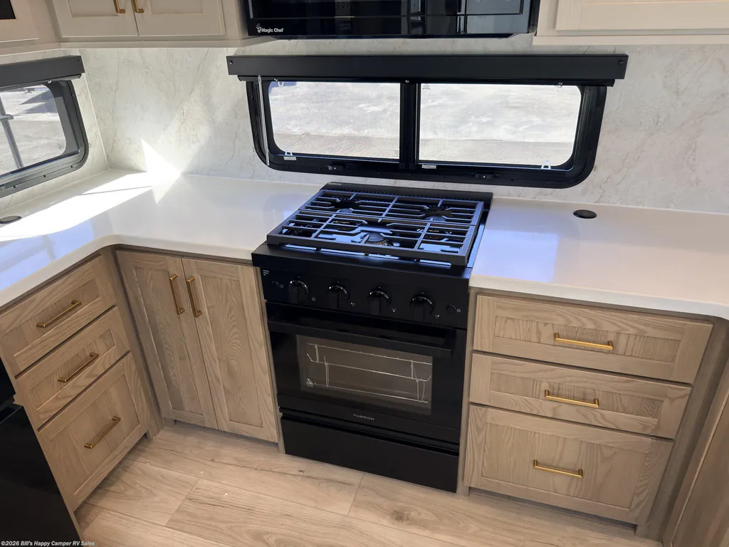 2027 Forest River Rockwood Signature 404SRK, Photos photo 30