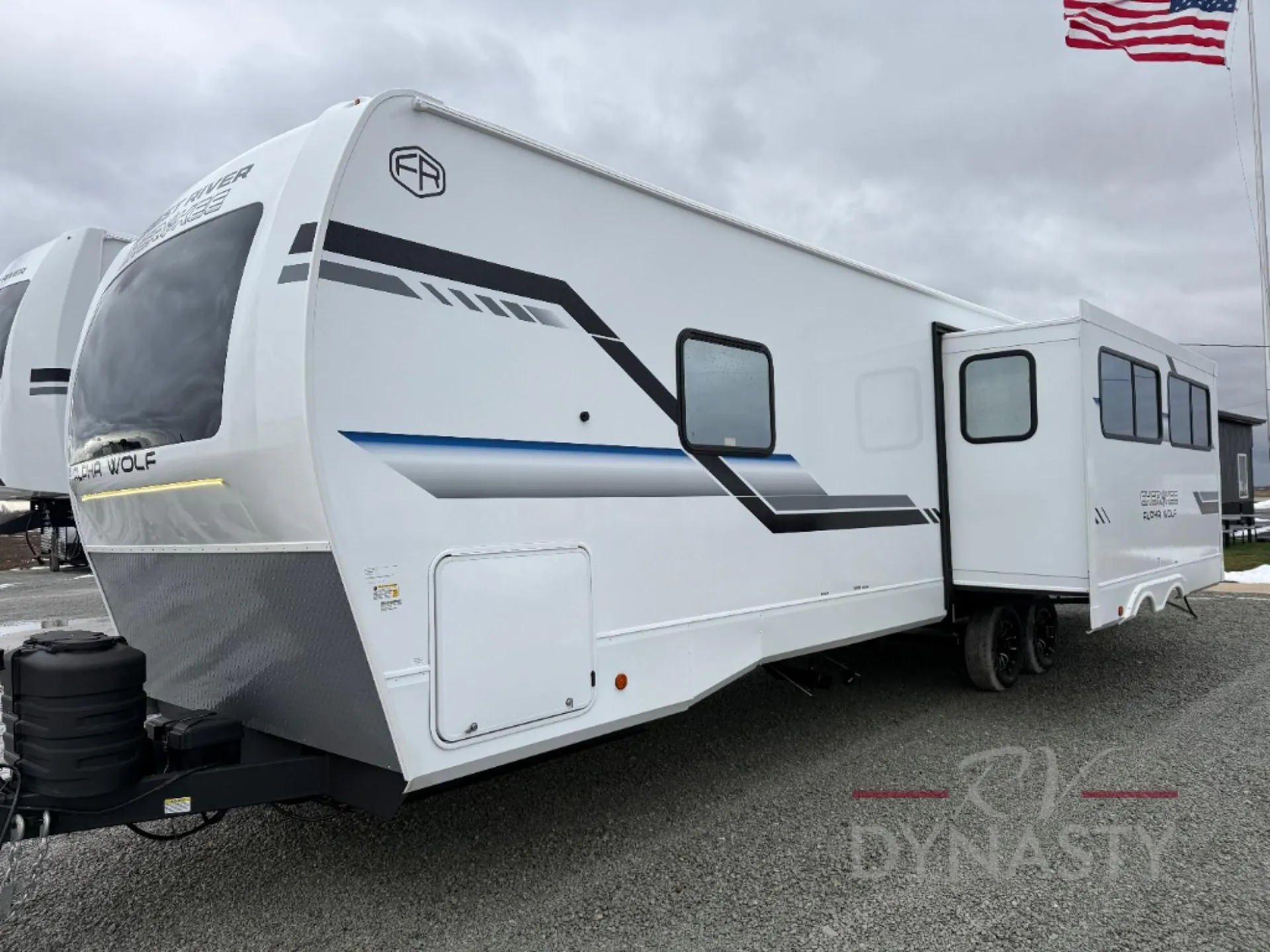 2026 Forest River Cherokee Alpha Wolf 29DCB - Photo 3