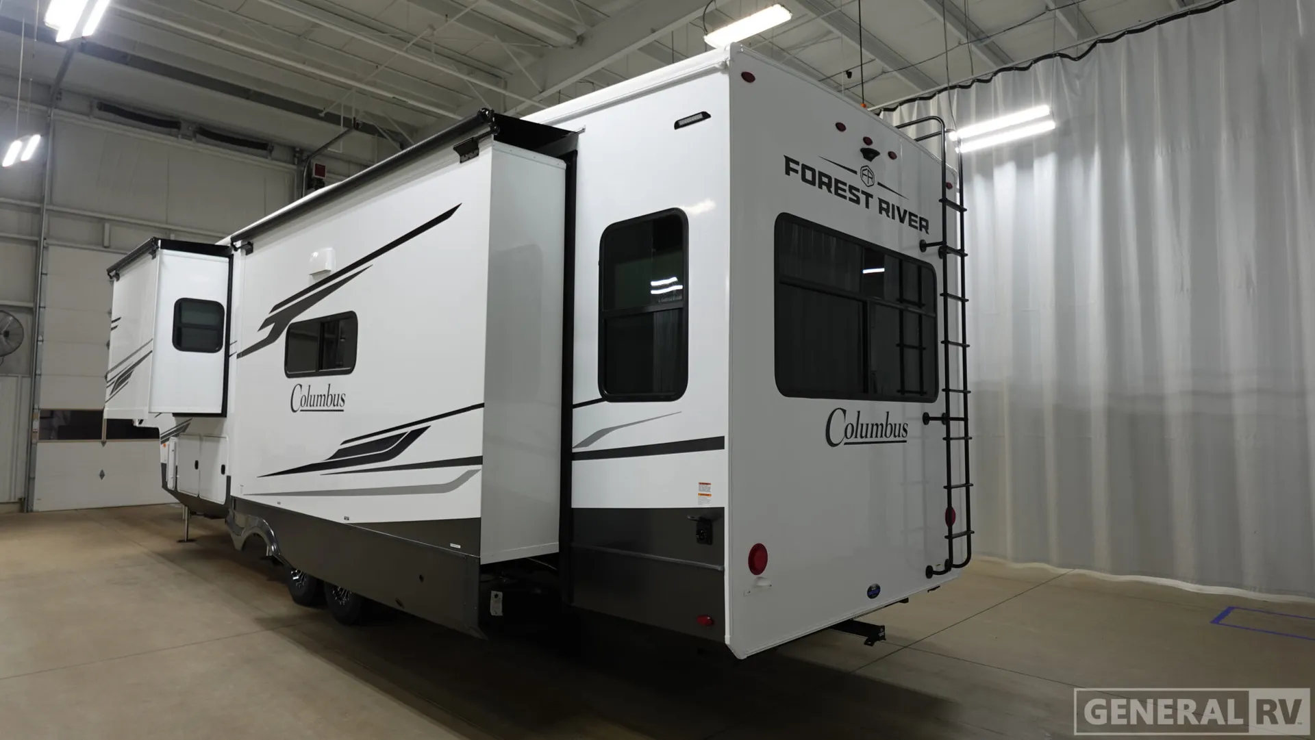 2026 Palomino Columbus 383RLH - Photo 4